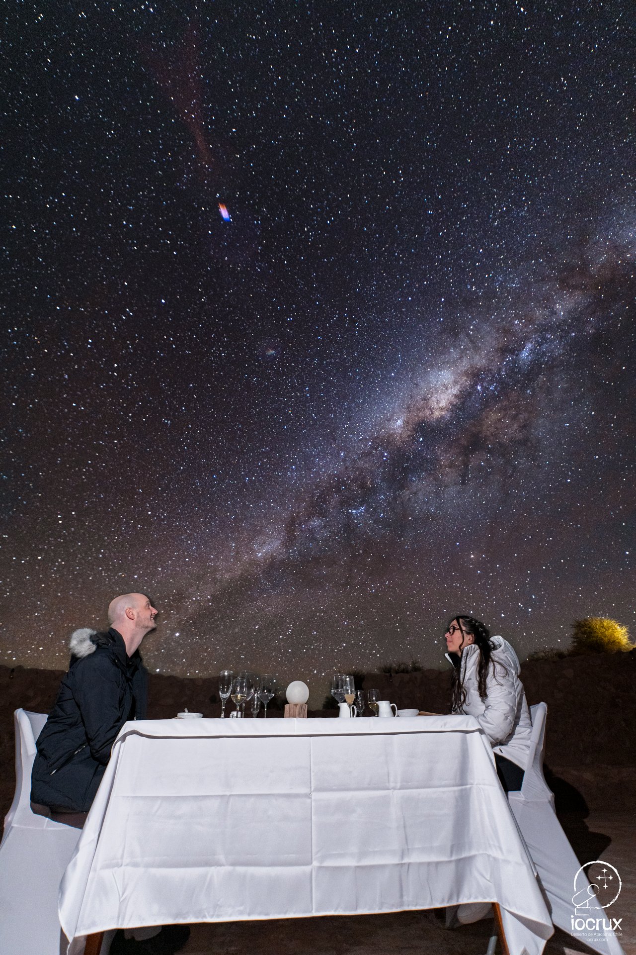 Cena Bajo Las Estrellas con Astrofotografía