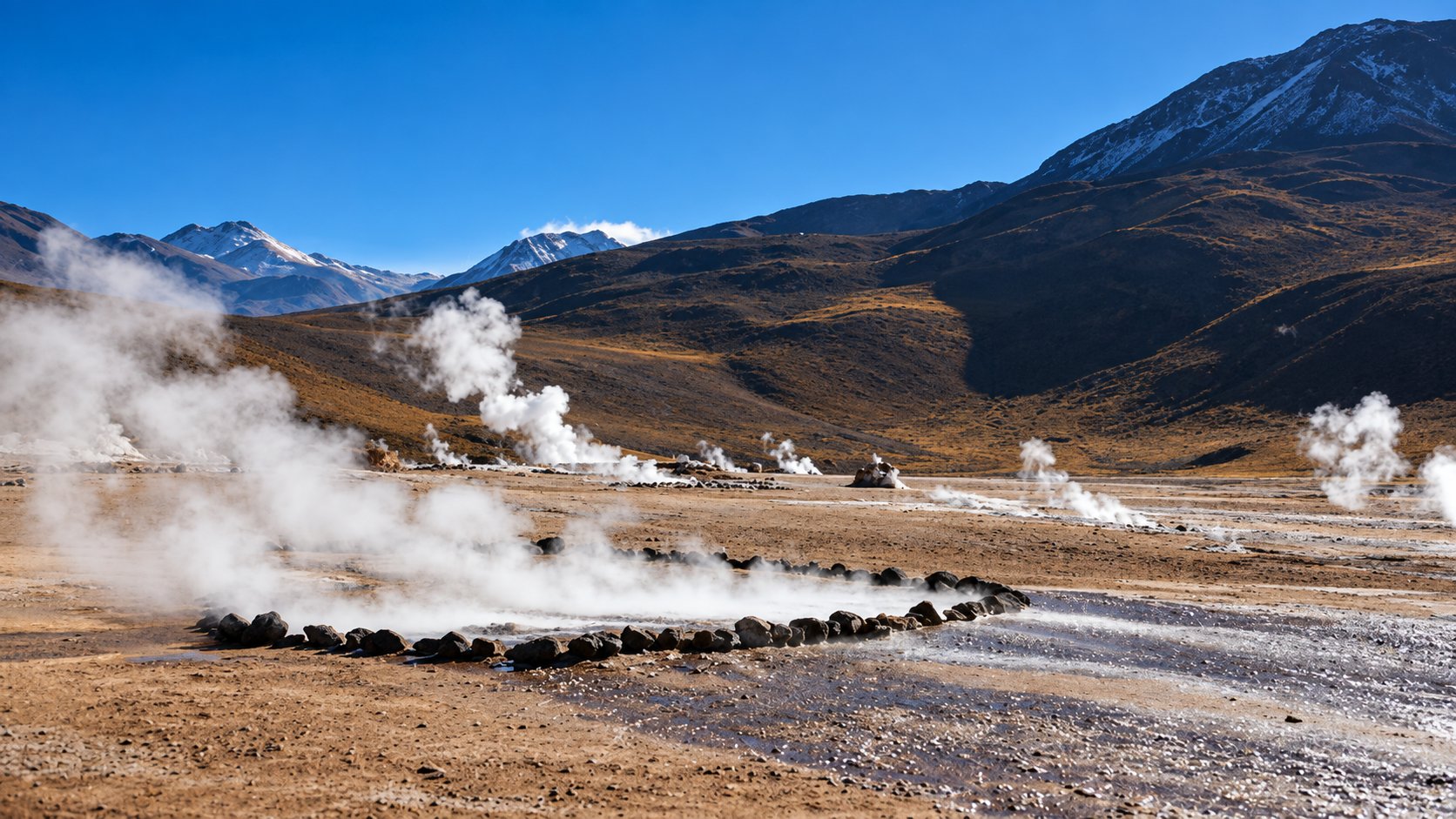 Geyser del Tatio y Poblado de Machuca