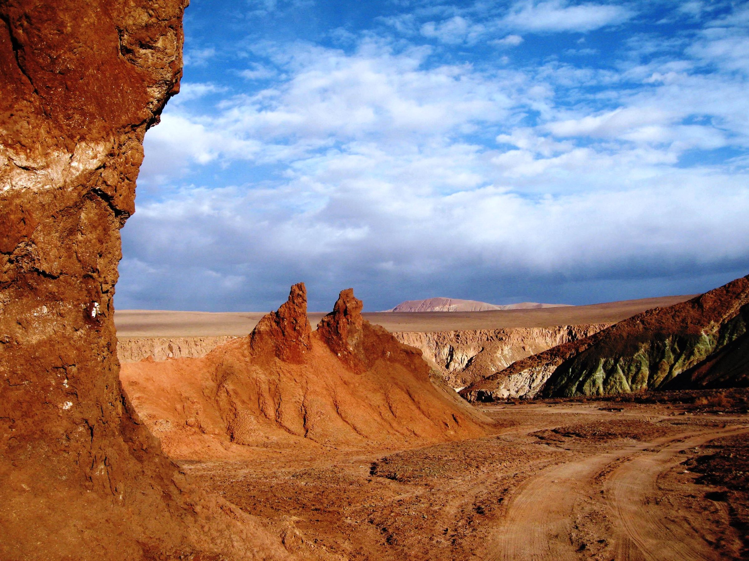 Valle del Arcoíris y Hierbas Buenas